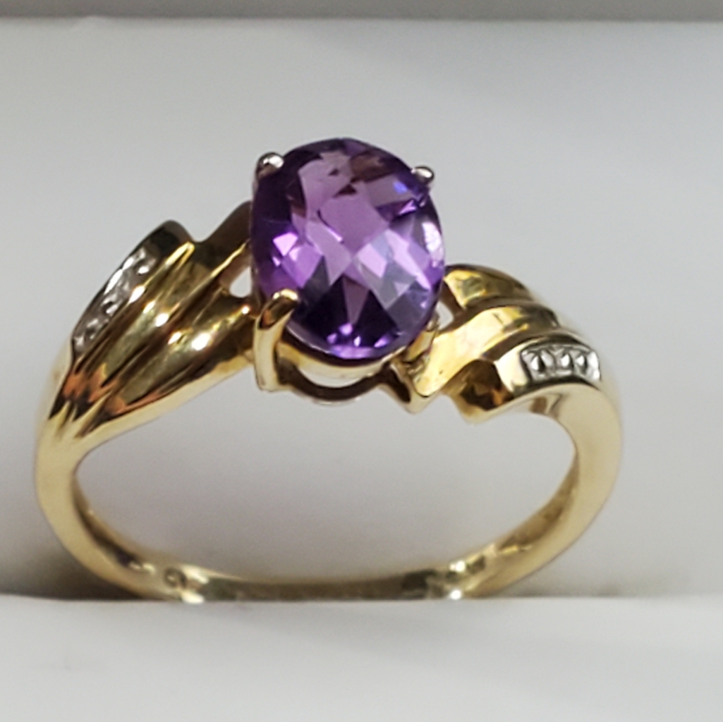 10k Gold Ring